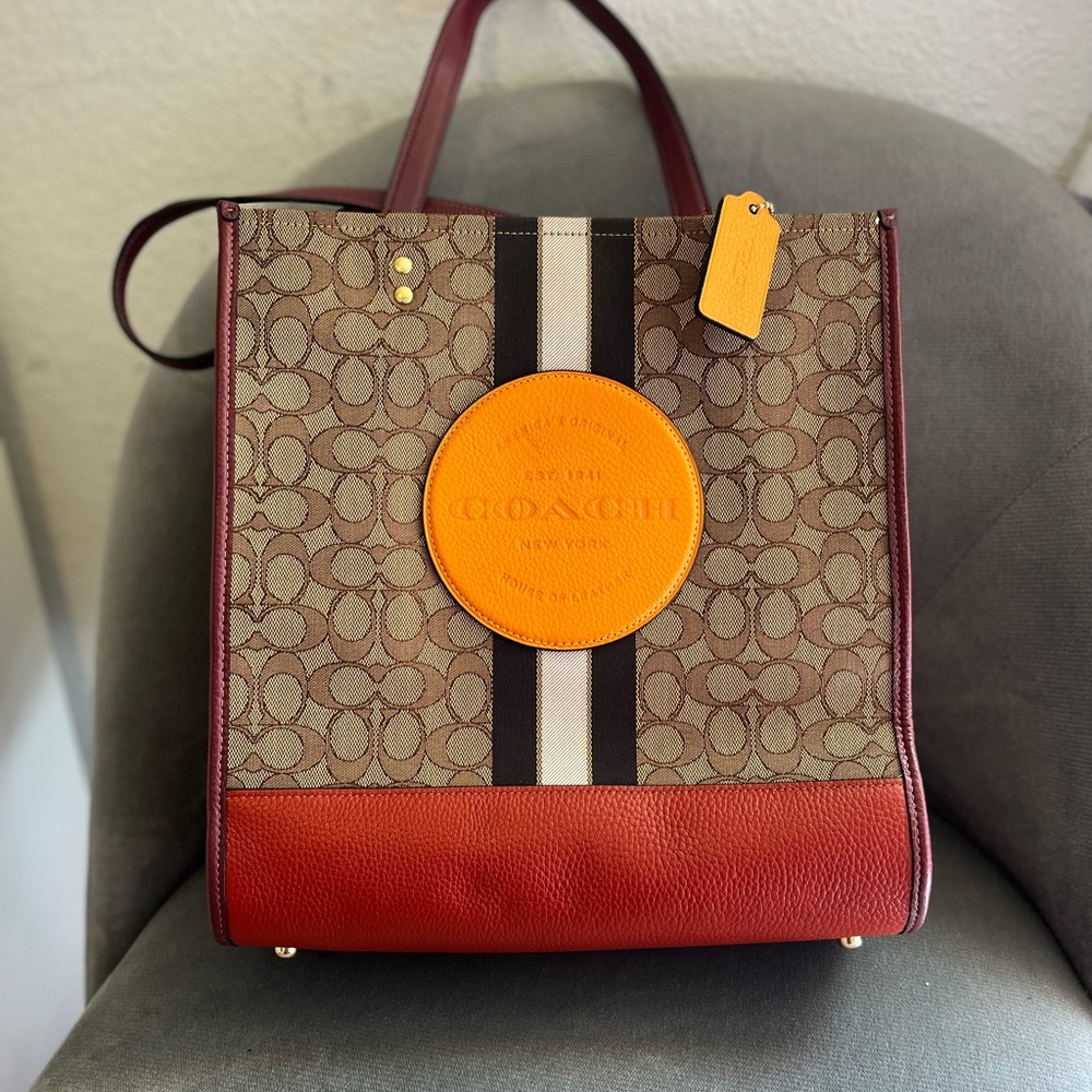 Coach tote